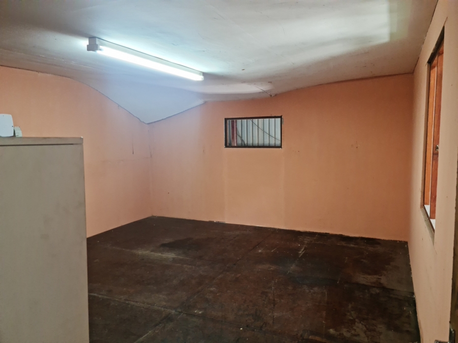 To Let commercial Property for Rent in Broadlands Park Western Cape